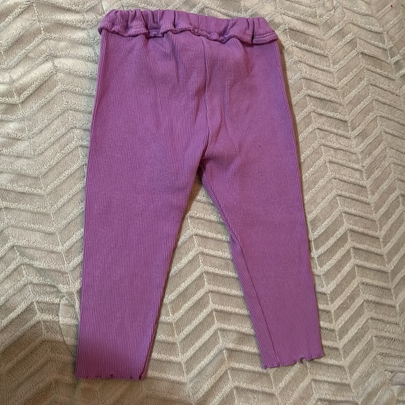 ✨4 FOR $15✨ RIBBED LEGGINGS - Picture 2 of 2